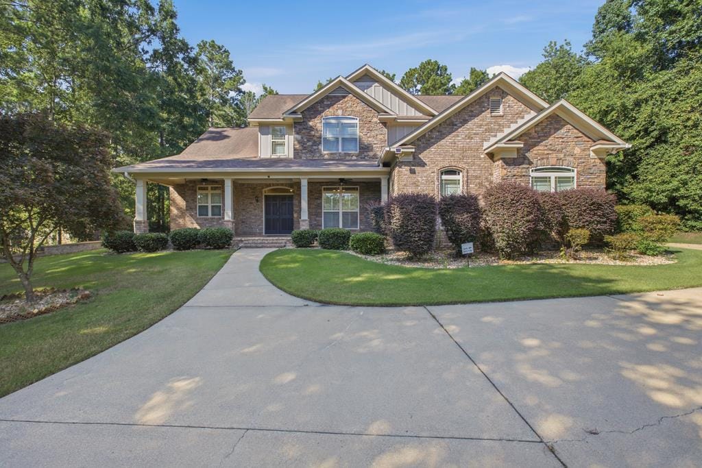 8126 Saddlehorn Dr, Midland, GA 31820