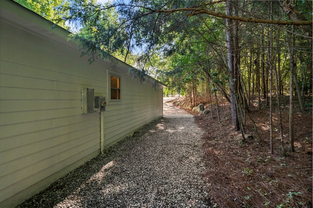 383 Douglas Drive, Ellerslie, GA, 31807 — Photo 3