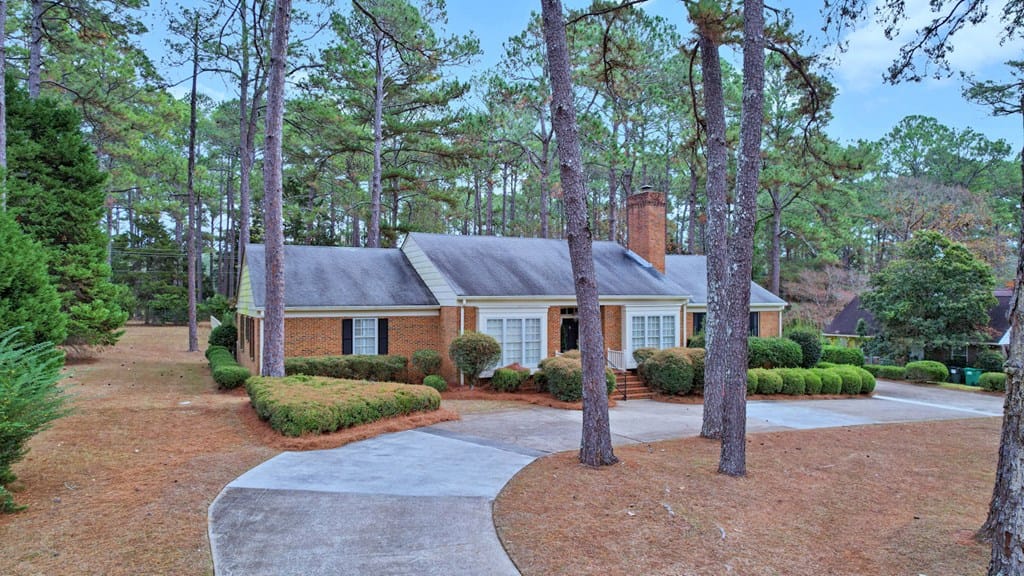 2530 East Alberson Drive, Albany, GA, 31721 — Photo 2