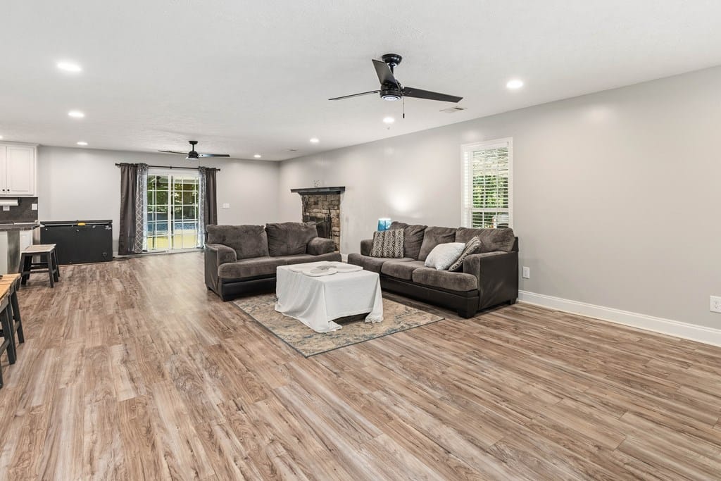 595 Honeysuckle Cir, Waverly Hall, GA 31831