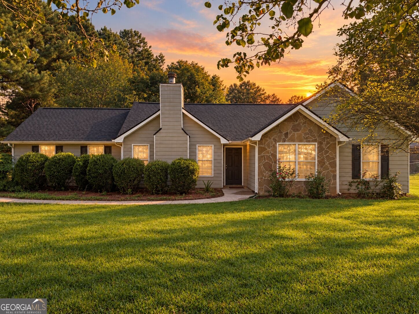 111 Cranford Mill Dr, Newnan, GA 30265