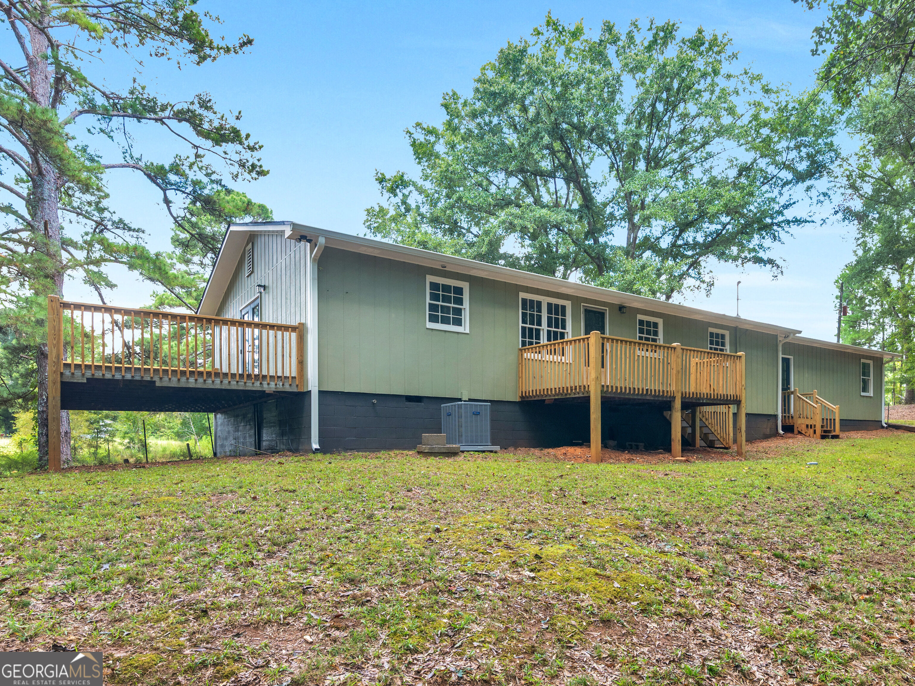 2172 Garner Rd, Gay, GA 30218
