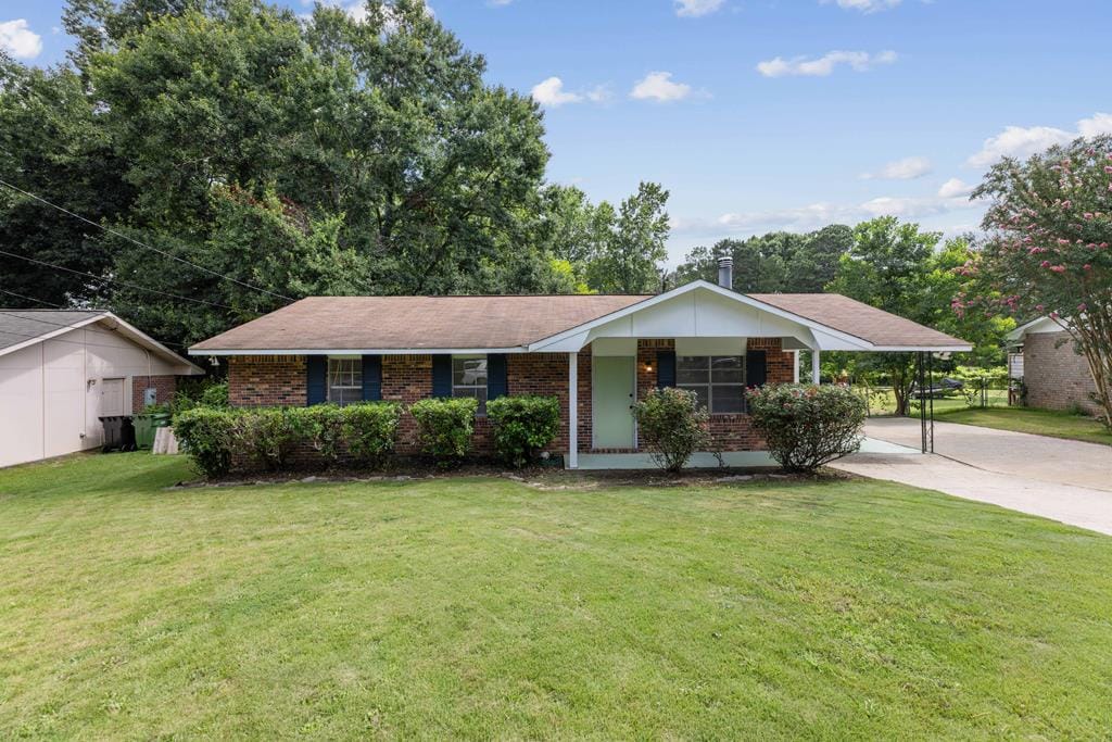 6332 Williamsburg Dr, Columbus, GA 31909