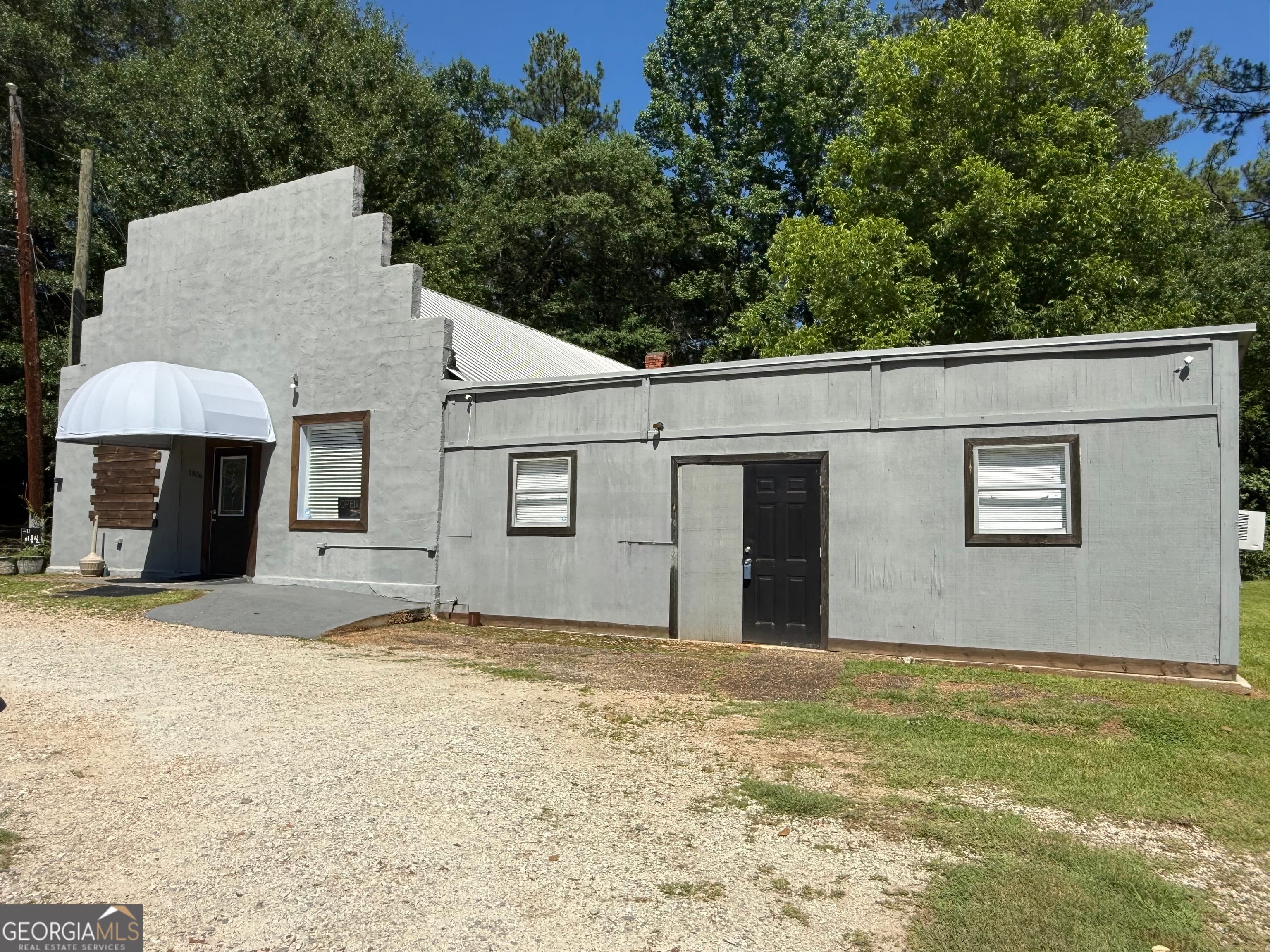 1806 U.S. 29, West Point, GA, 31833