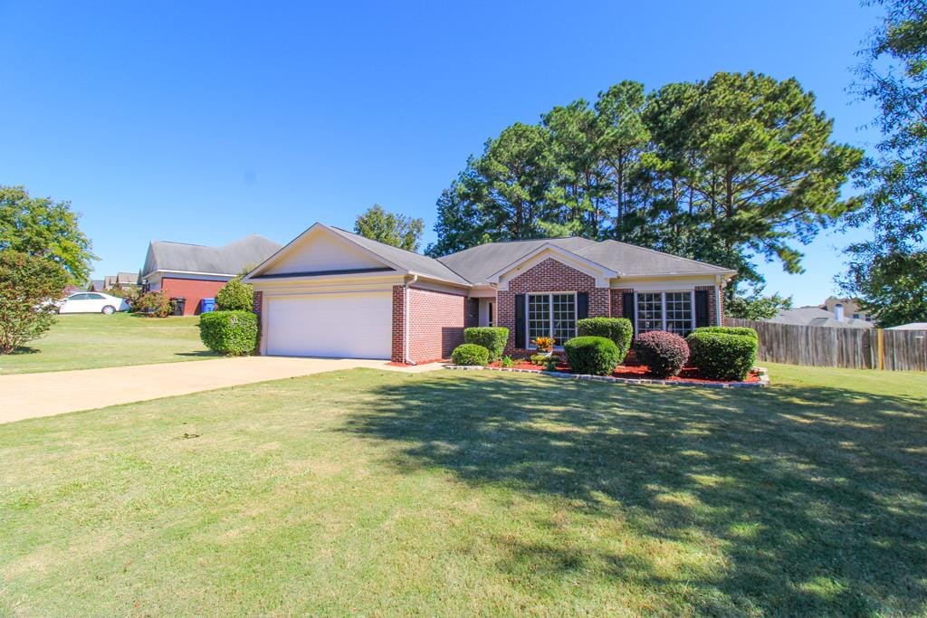 9147 Garrett Lake Drive, Midland, GA, 31820