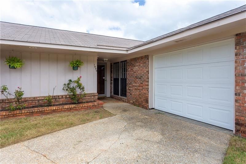 1406 Melanie, Phenix City, AL, 36867
