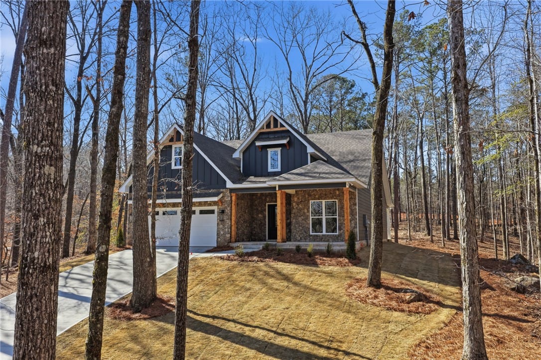62 Cheyenne Ln, Dadeville, AL 36853