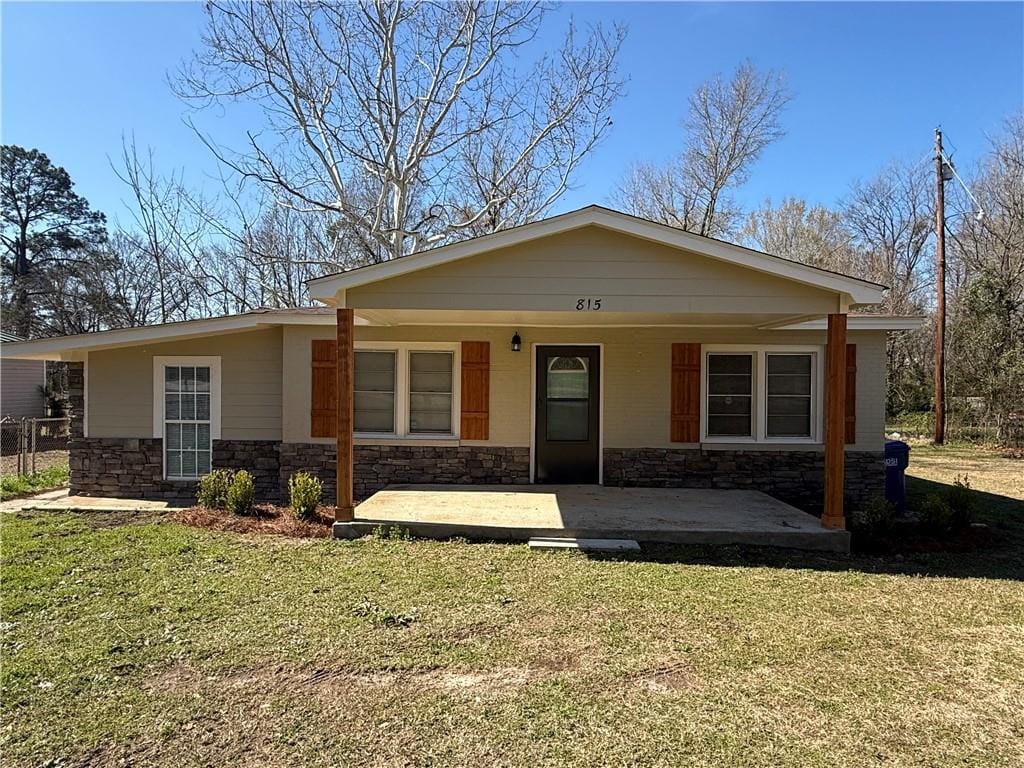 815 Railroad Ave, Smiths Station, AL 36877