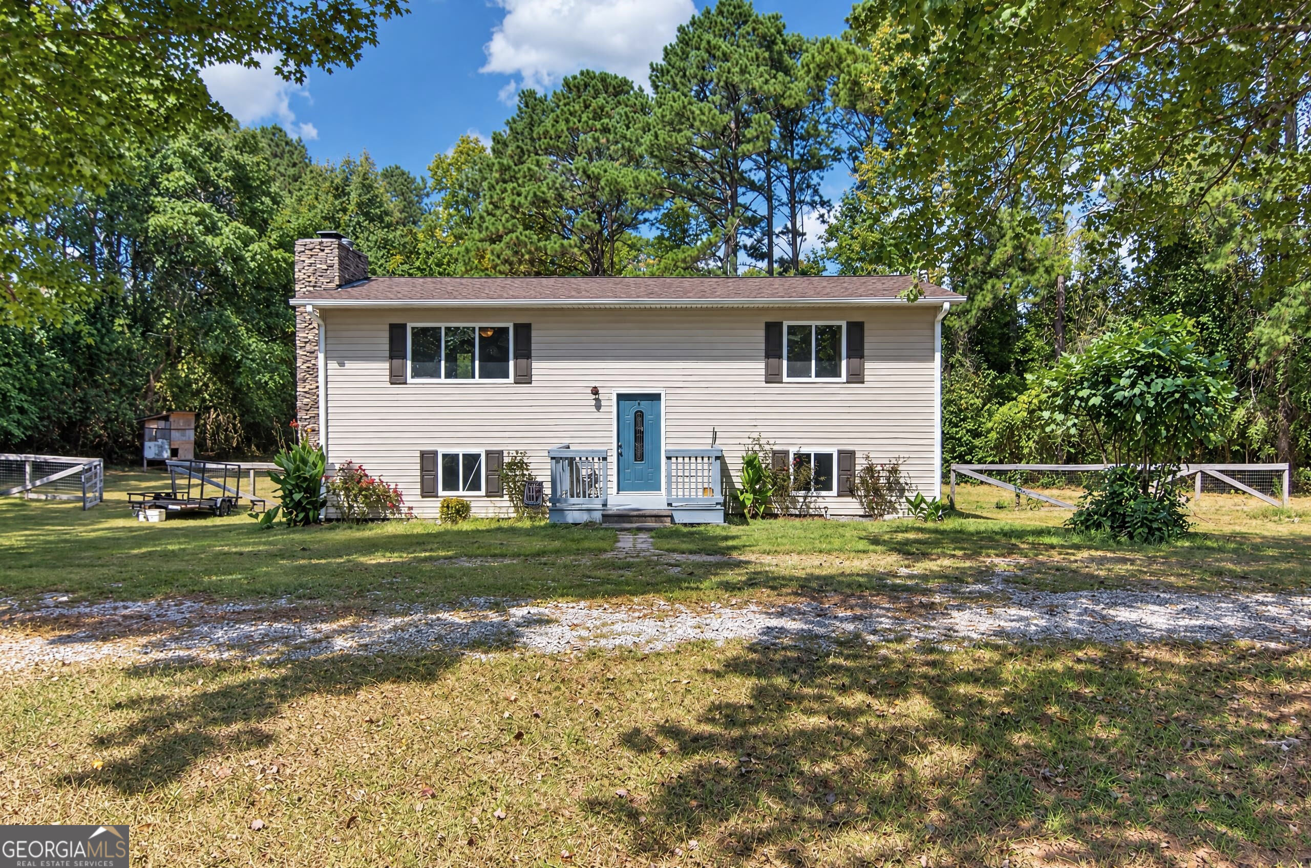 226 Hines Rd, Moreland, GA 30259
