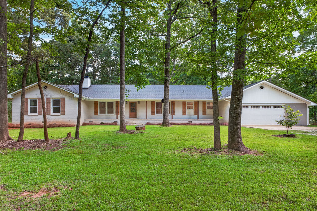 3506 Lee Rd 250, Salem, AL 36874