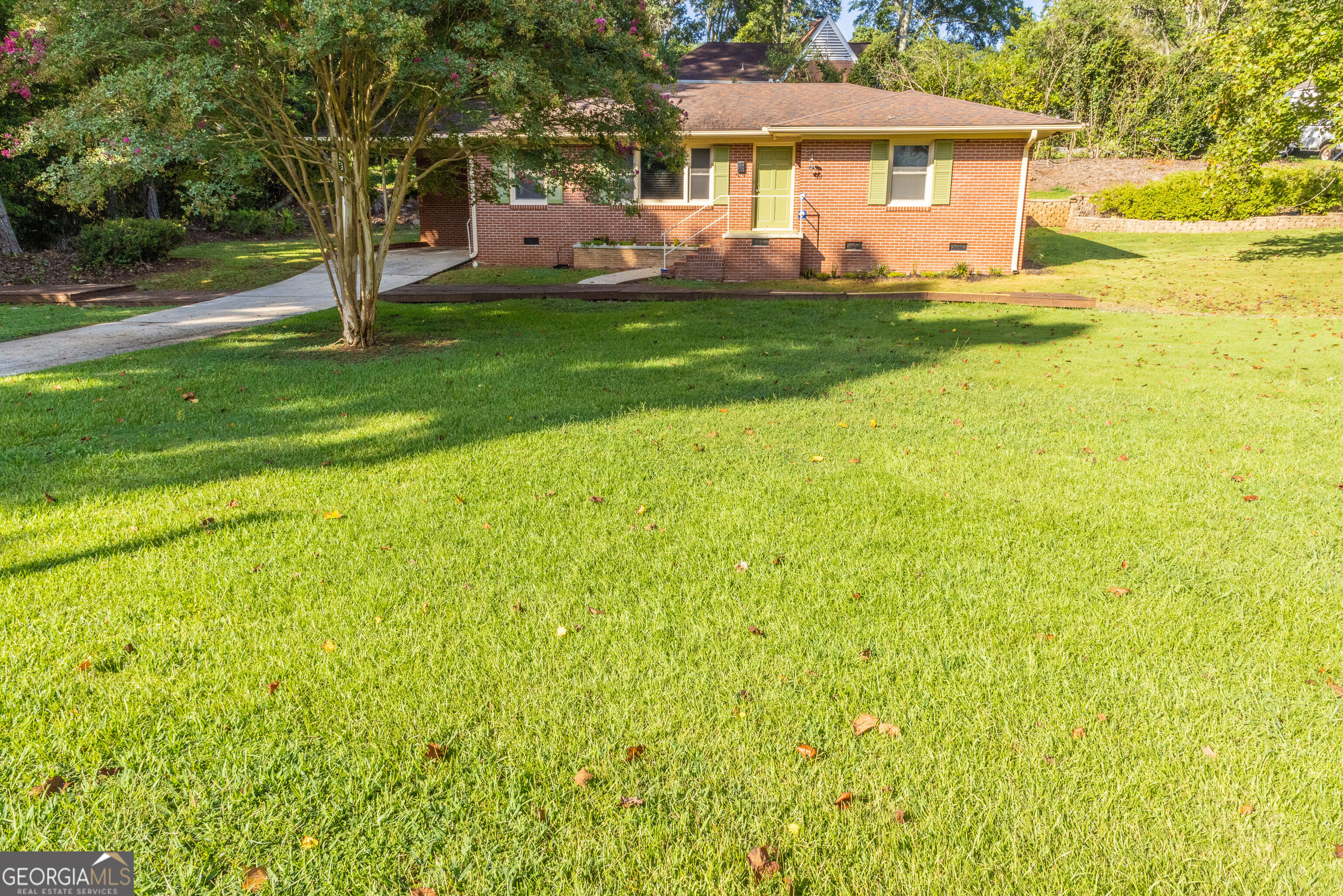 202 Forrest Ave, Thomaston, GA 30286