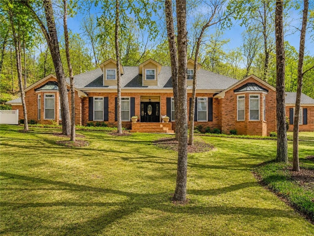 280 Willow Bend Dr, Wetumpka, AL 35010