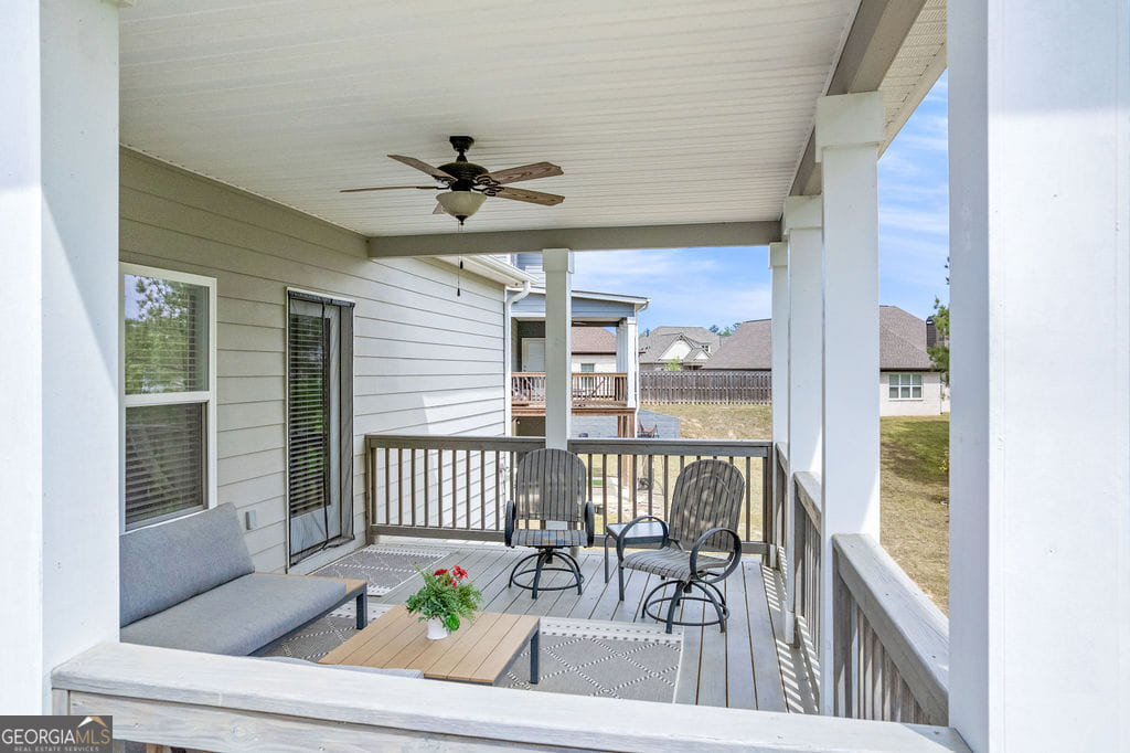 509 Lago Ct, LaGrange, GA 30241