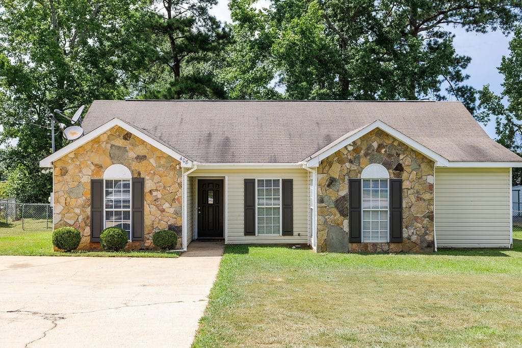 408 WITTEL, OPELIKA, AL, 36801