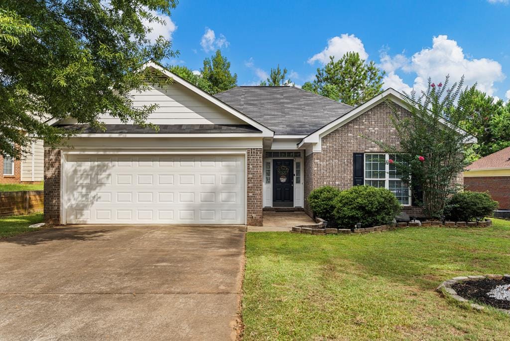 8043 Sonoma Pointe Dr, Columbus, GA 31909