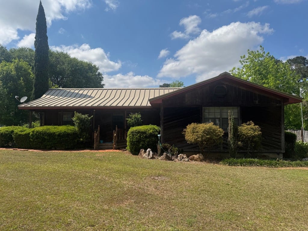 239 Garden Dr, Blakely, GA 39823