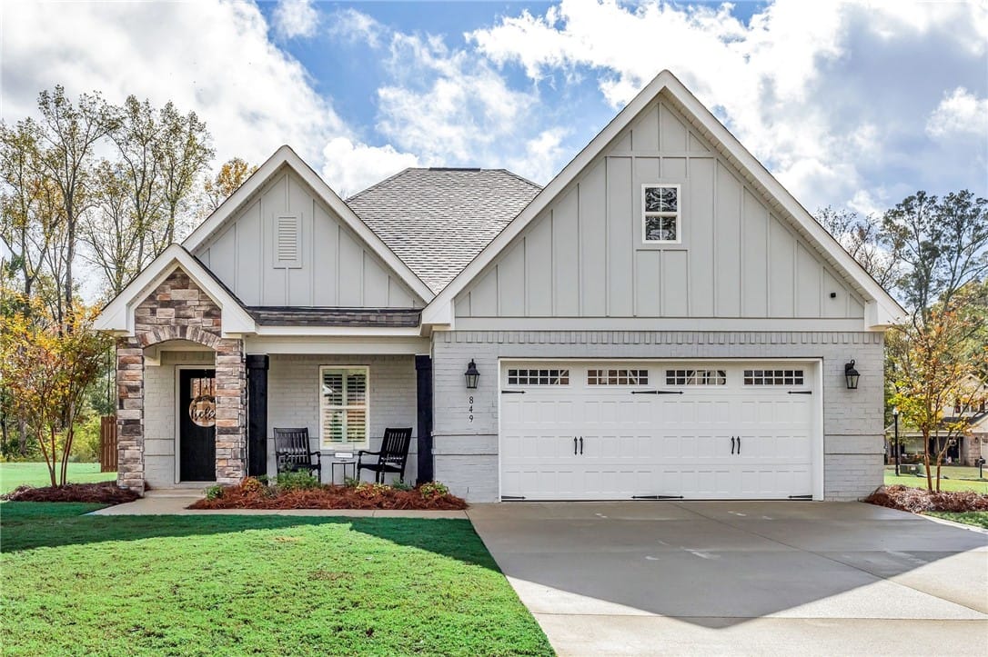 849 ASTER, Opelika, AL, 36801 — Photo 2