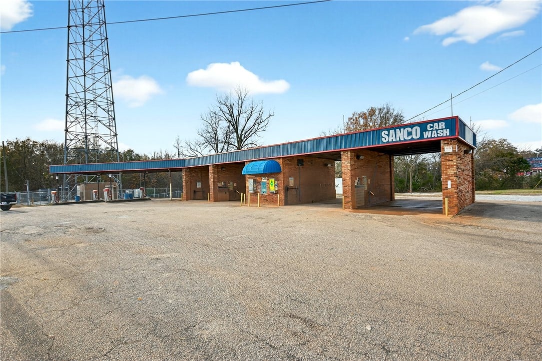 103 Trammell Ave, Valley, AL 36854