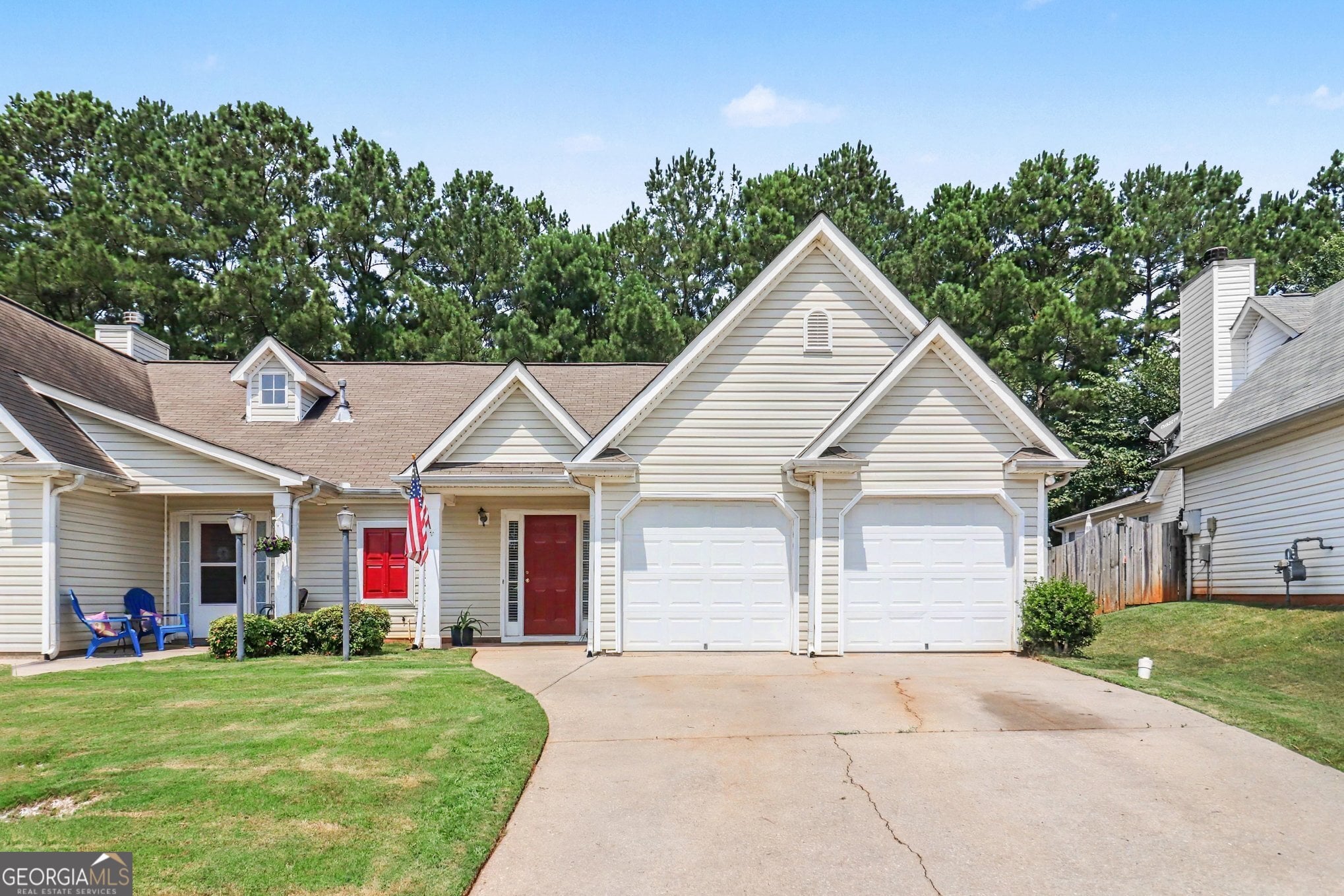 145 Courtyard Dr, Newnan, GA 30265