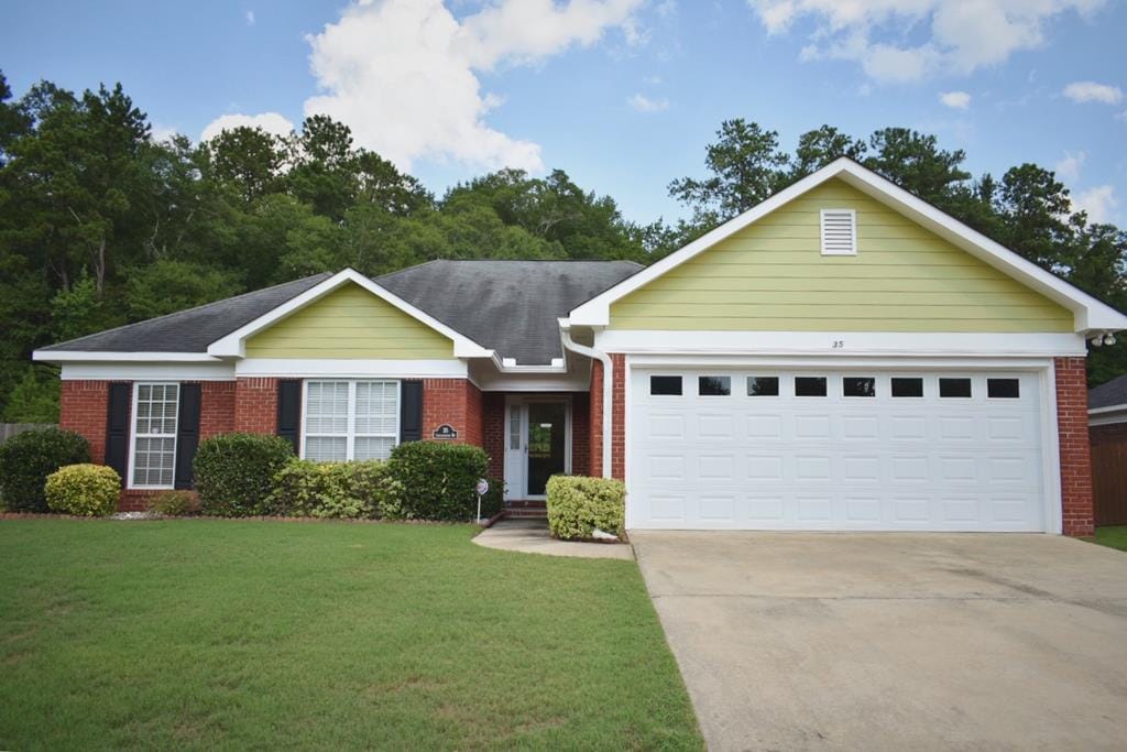 35 Lincolnshire Lane, Phenix City, AL, 36870