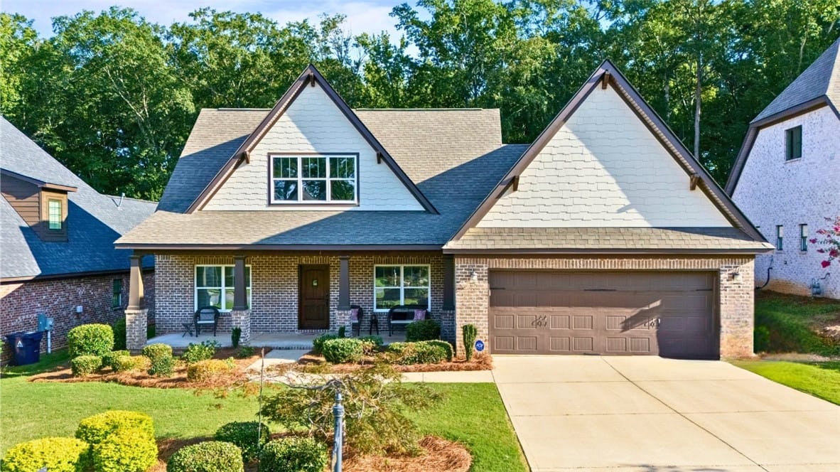 1749 Lois Ln, Auburn, AL, 36832