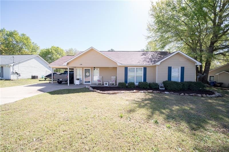 114 Lee Rd 2005, Smiths Station, AL, 36877