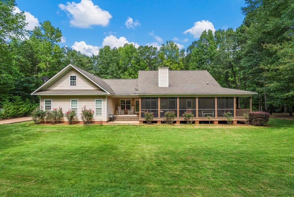 324 Hines Gap Rd, Hamilton, GA 31811