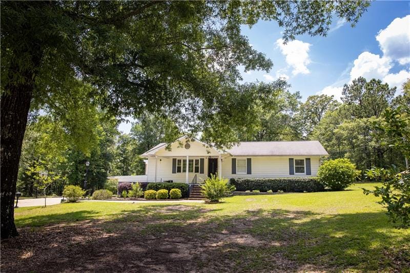 3071 Lee Rd 379, Smiths Station, AL, 36877