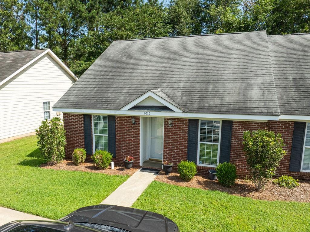 2019 Hidden Ct, Albany, GA 31707