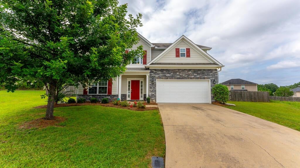 9260 Garrett Lake Dr, Midland, GA 31820