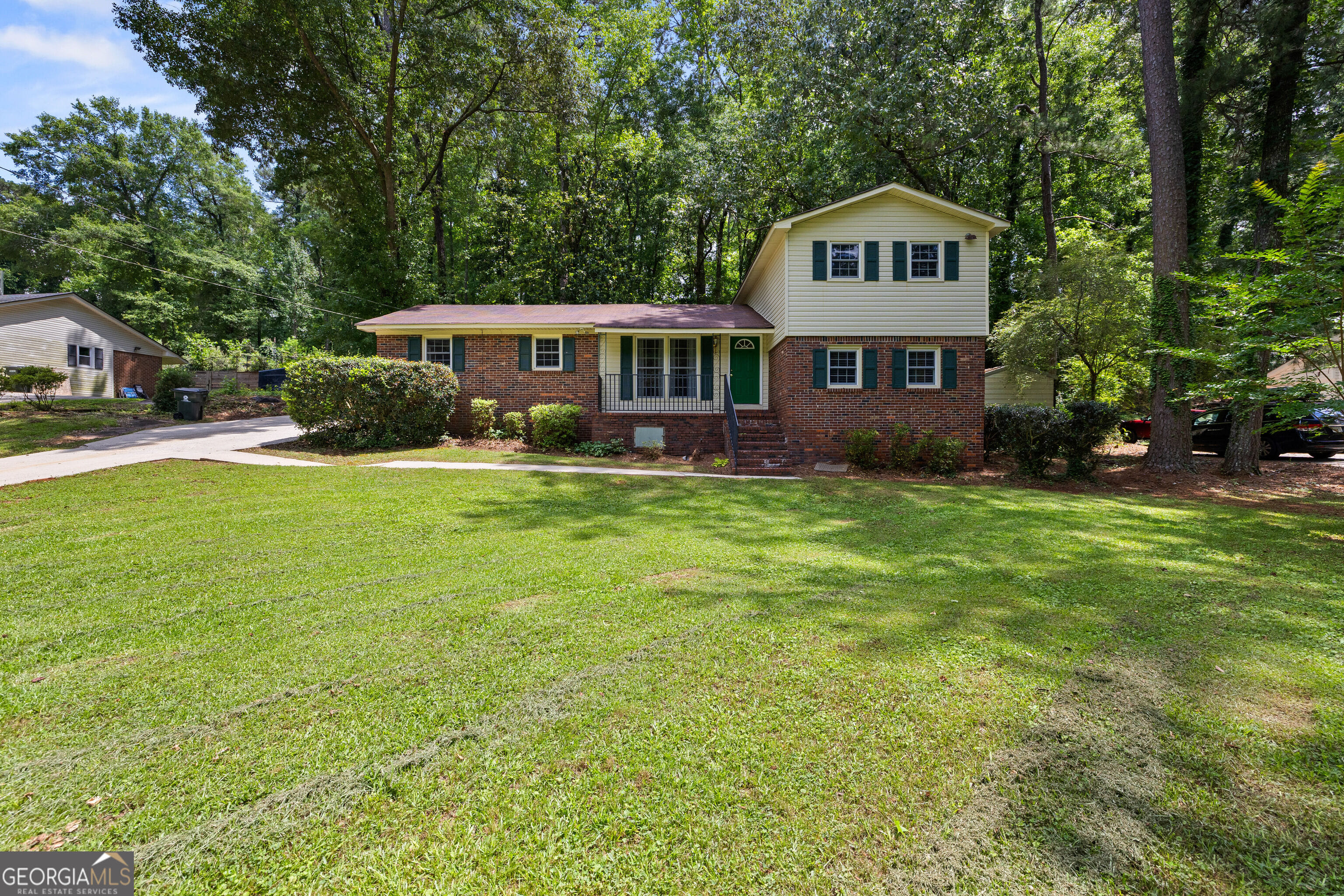 309 Nelson Dr, Thomaston, GA 30286