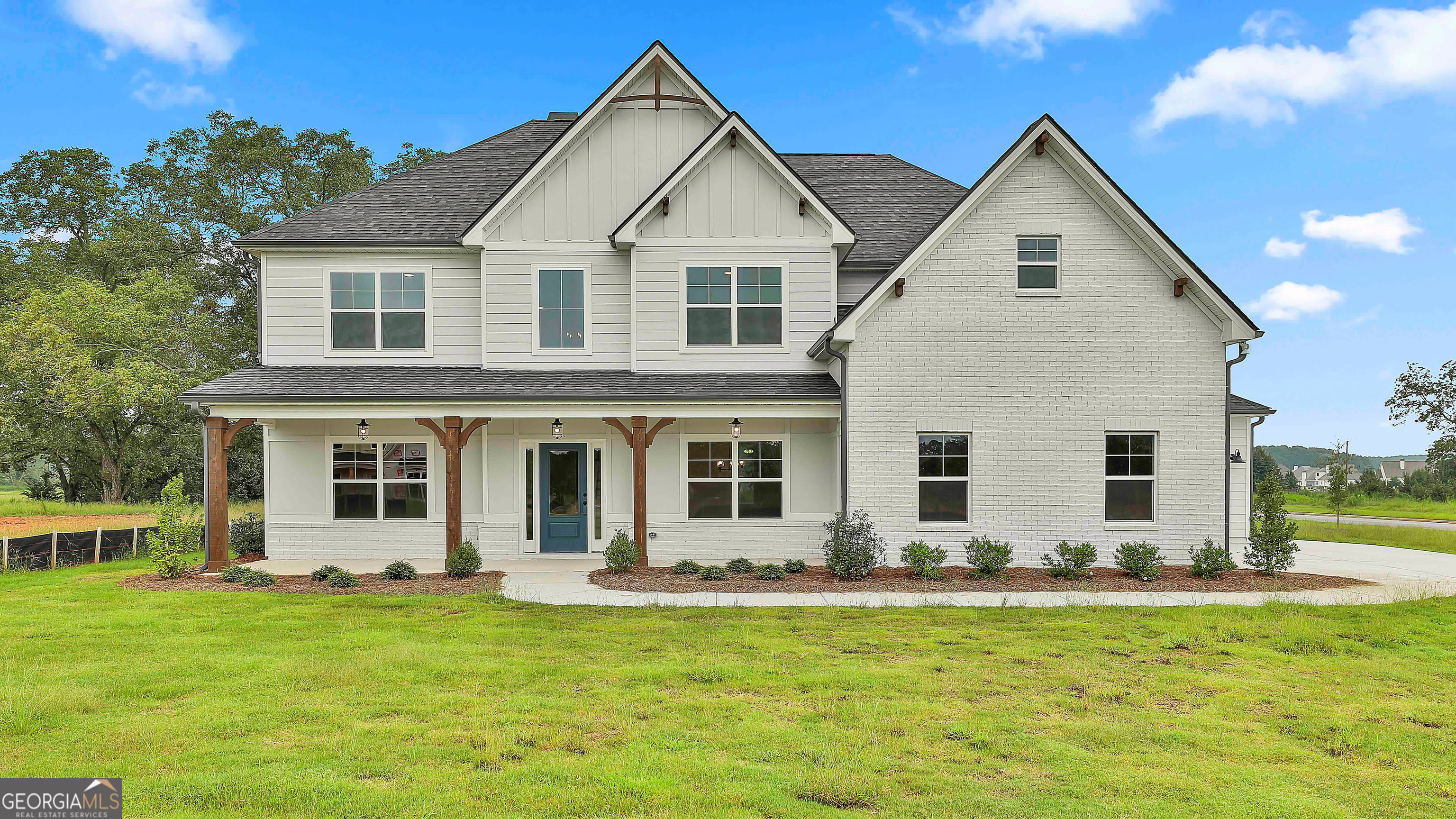 90 Grove Pk, Senoia, GA 30276
