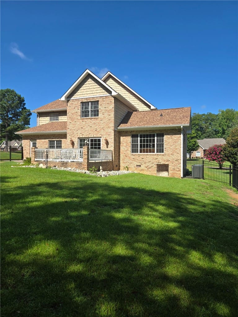 122 Coachmans Dr, Auburn, AL 36832, USA