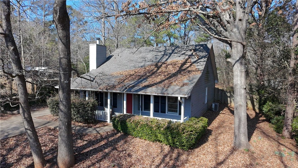 586 Oakview Circle, Smiths Station, AL, 36877