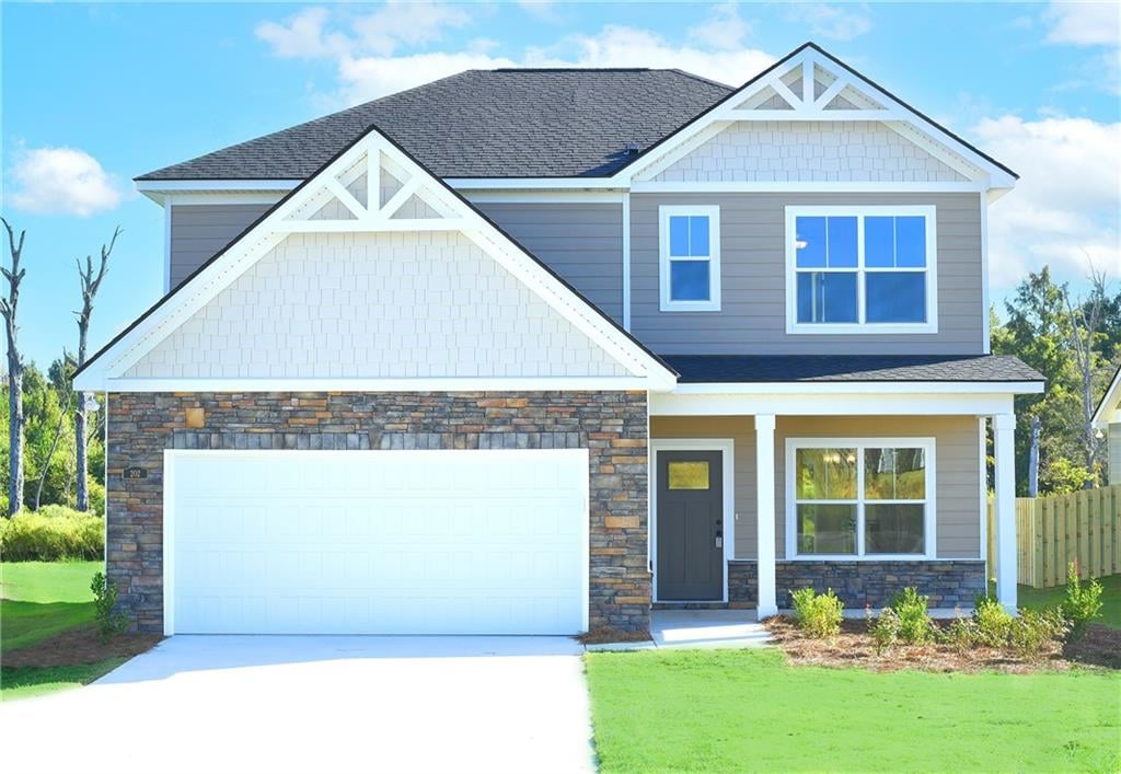 202 Black Oak, Smiths Station, AL, 36877