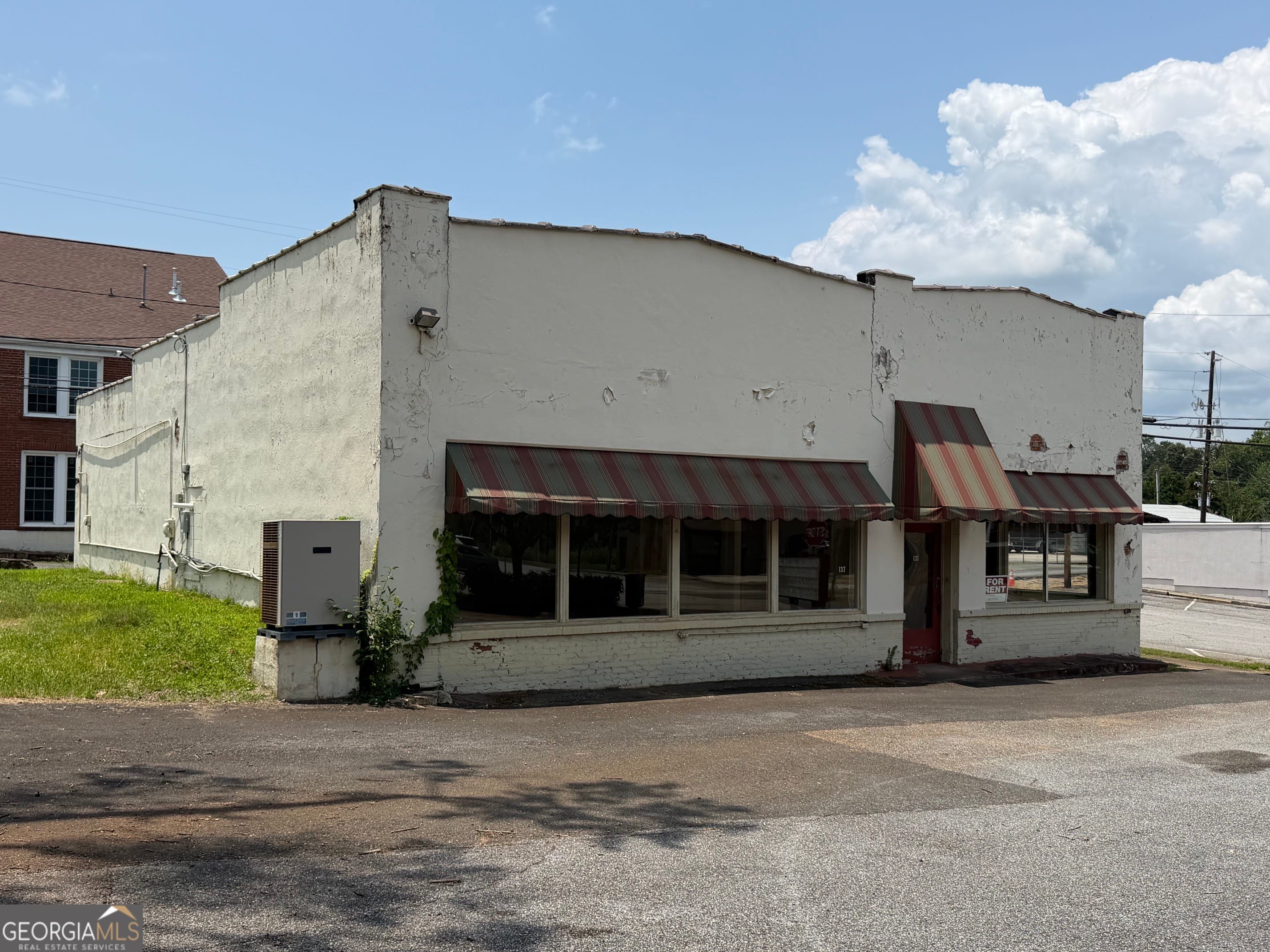 137 W Main St, Manchester, GA 31816