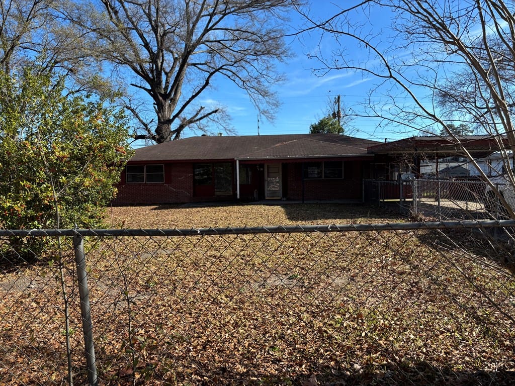 2002 Somerset Ave, Columbus, GA 31903