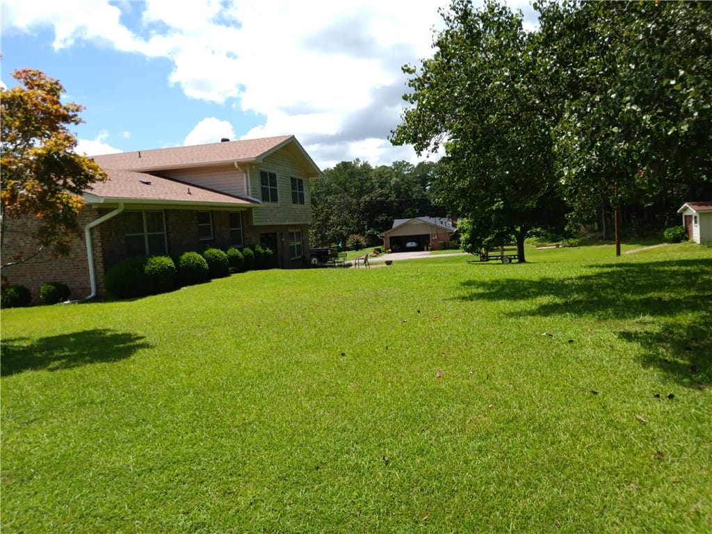 1802 5TH, Lanett, AL, 36863 — Photo 2