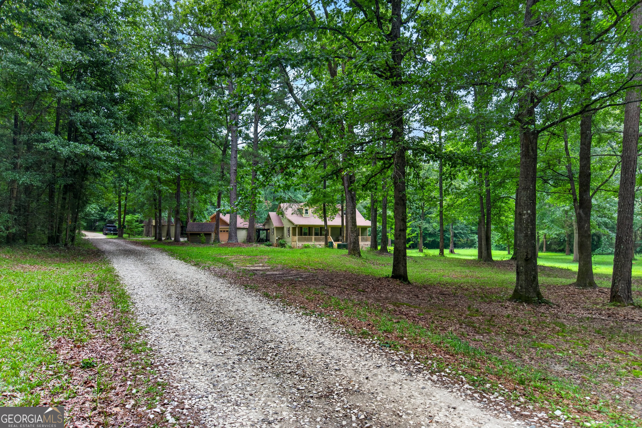 697 John Lovelace Rd, LaGrange, GA 30241
