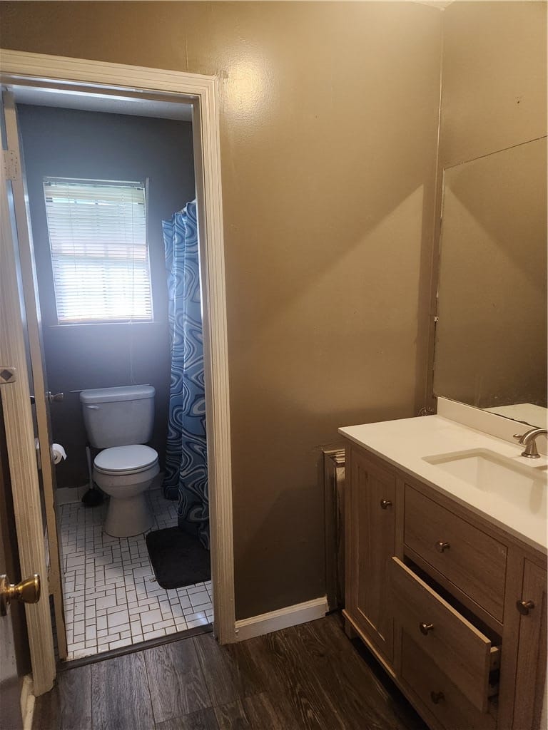 1202 Washington St, Tuskegee, AL 36088, USA, This bathroom features a contemporary vanity and s
