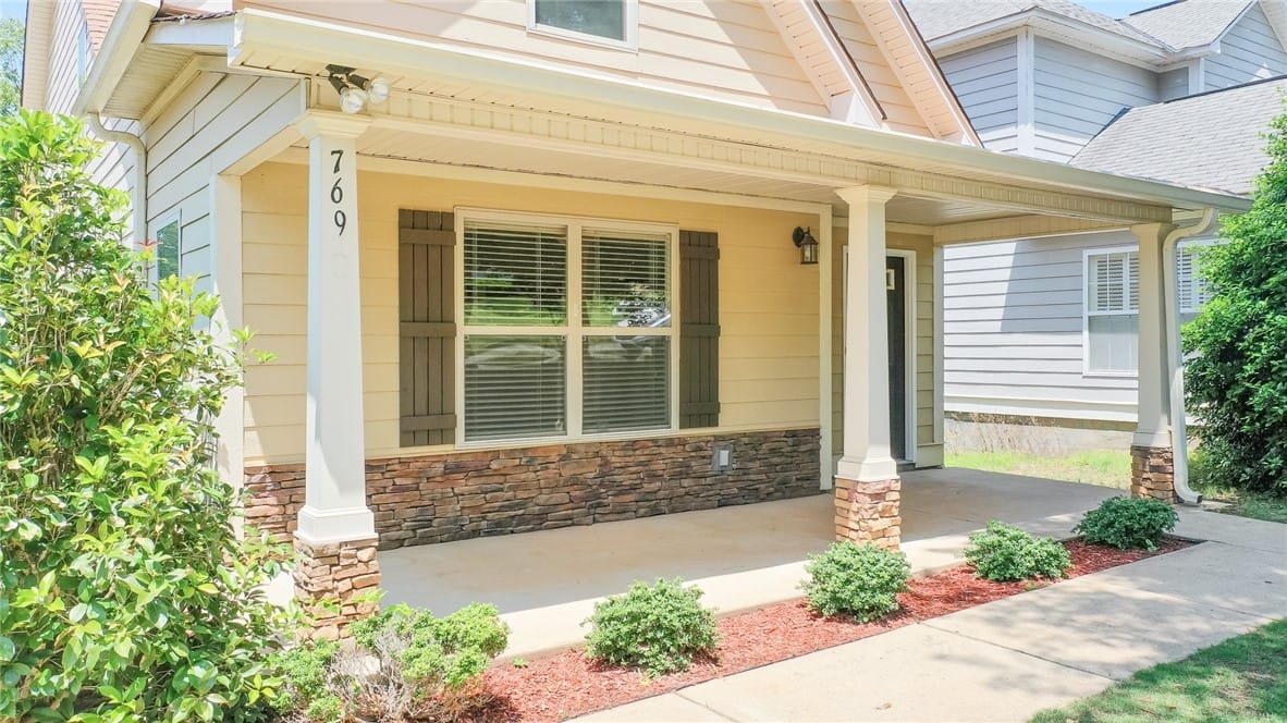769 Hunter, Auburn, AL, 26832