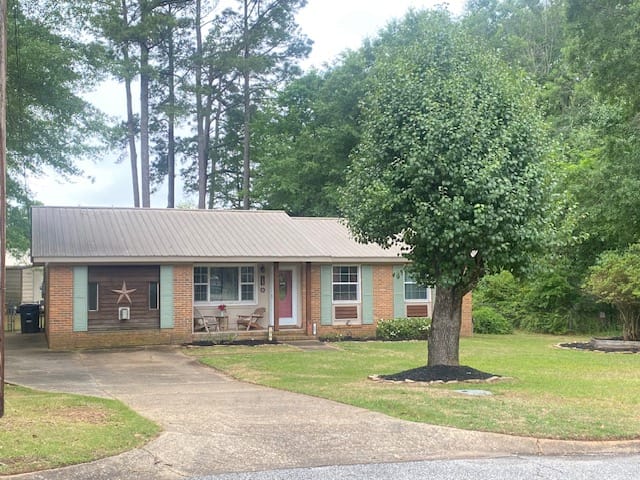1603 Bruce Ave, Opelika, AL 36801