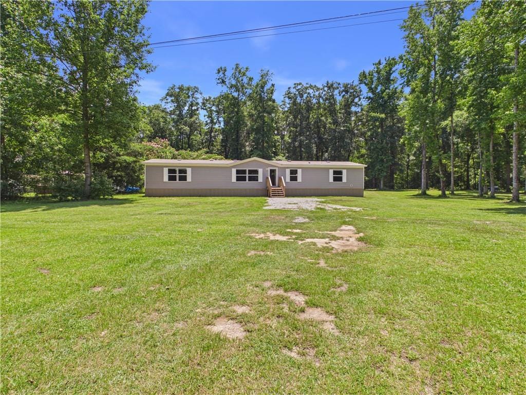 37 Bragg Dr, Pittsview, AL 36871