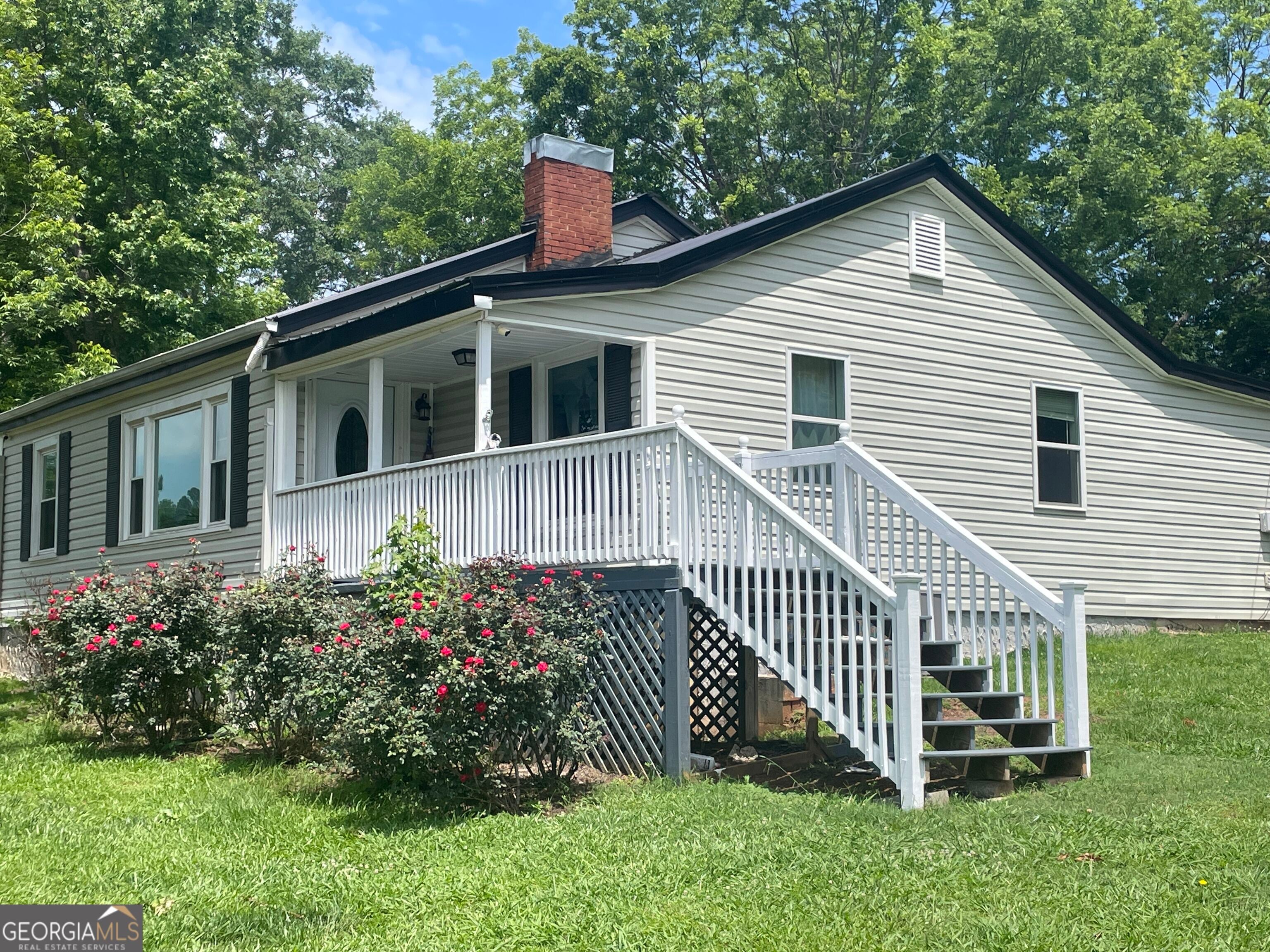 21 Newton St, Manchester, GA 31816