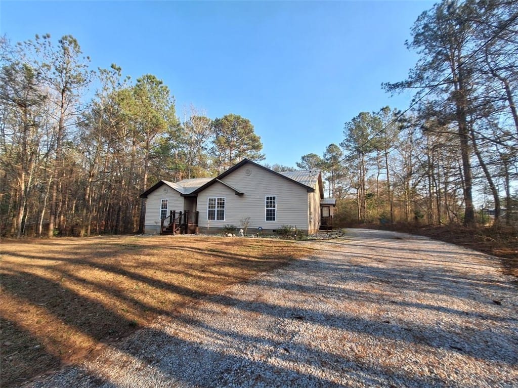 1024 CENTER, Valley, AL, 36854 — Photo 3