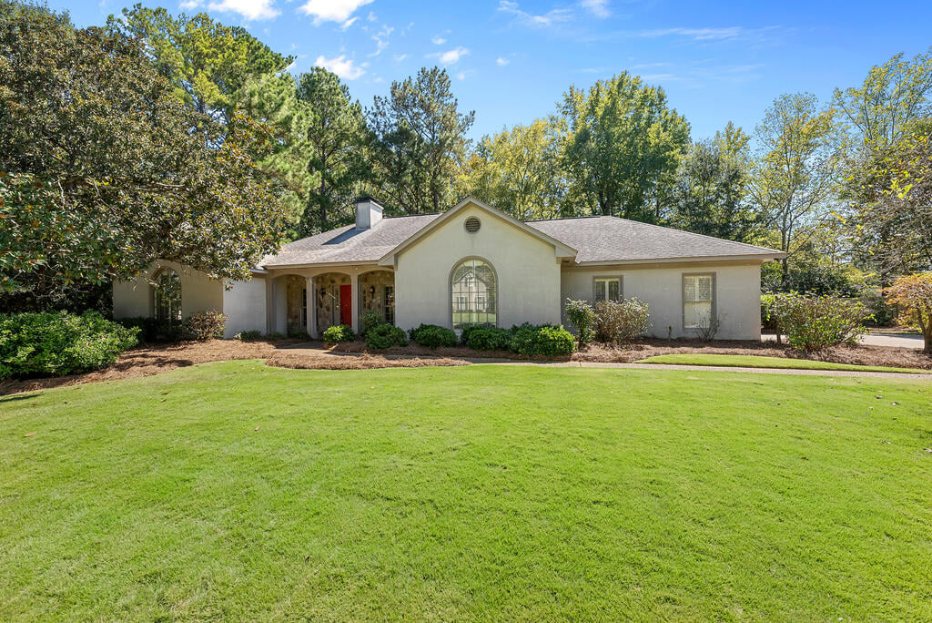 6328 Brookstone Blvd, Columbus, GA 31904