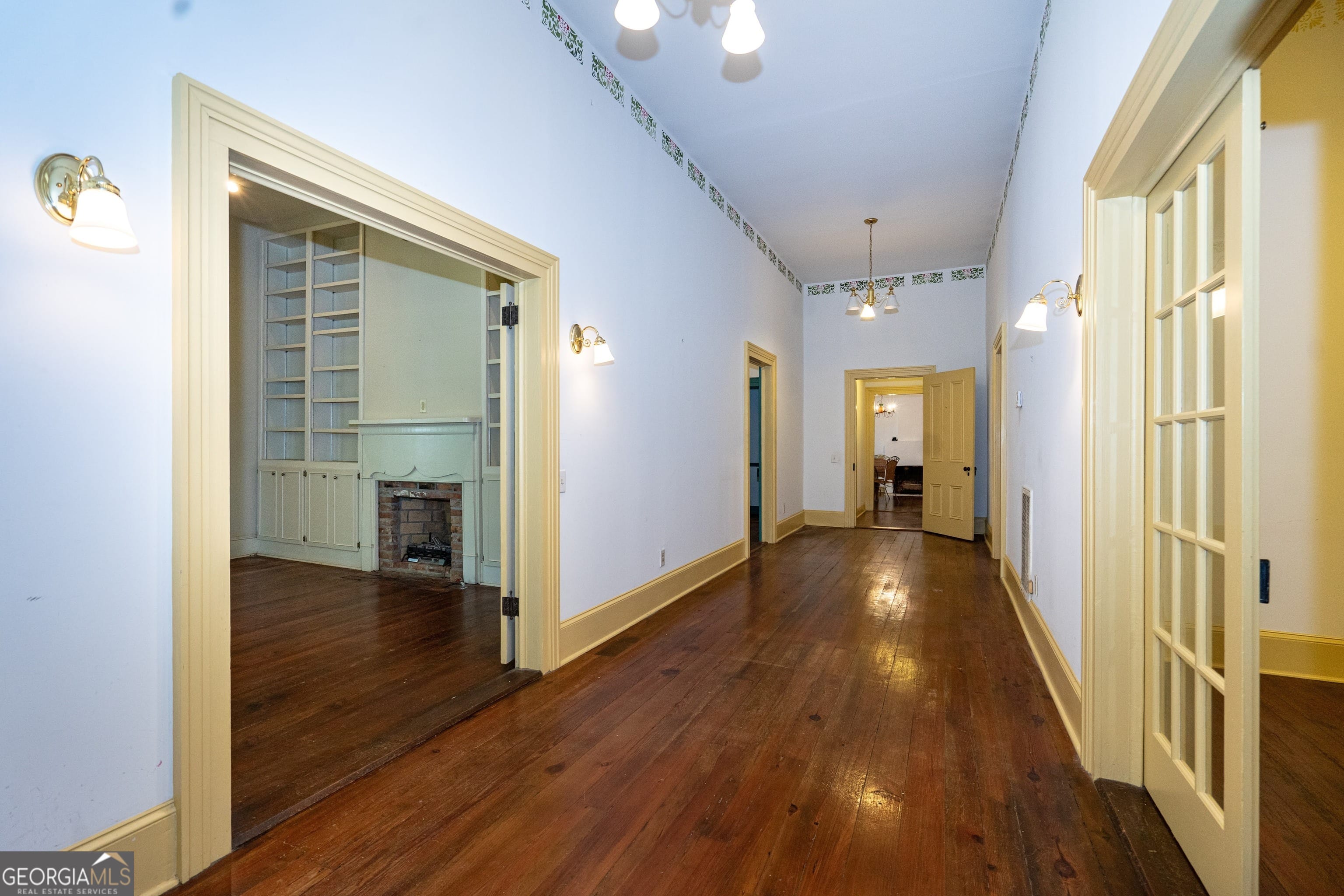537 Greenwood, Barnesville, GA, 30204