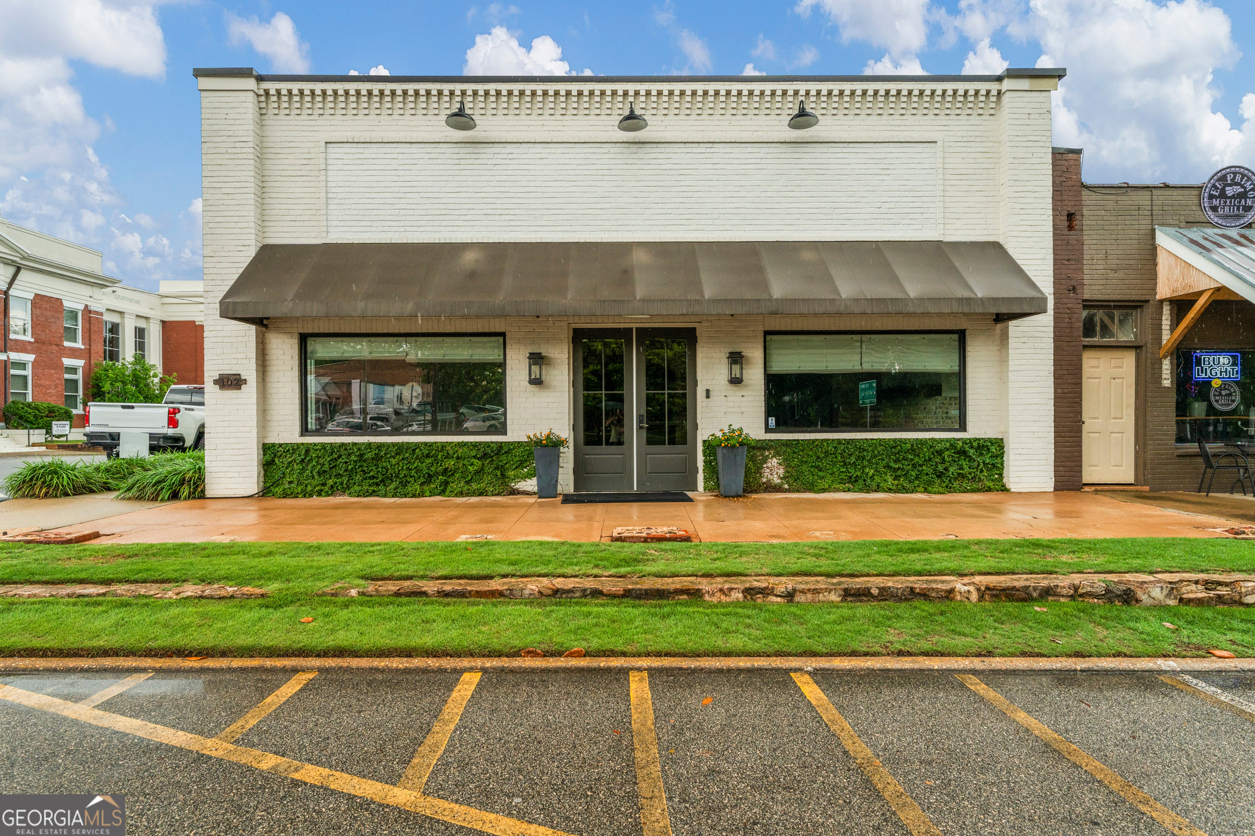 102 N College St, Hamilton, GA 31811