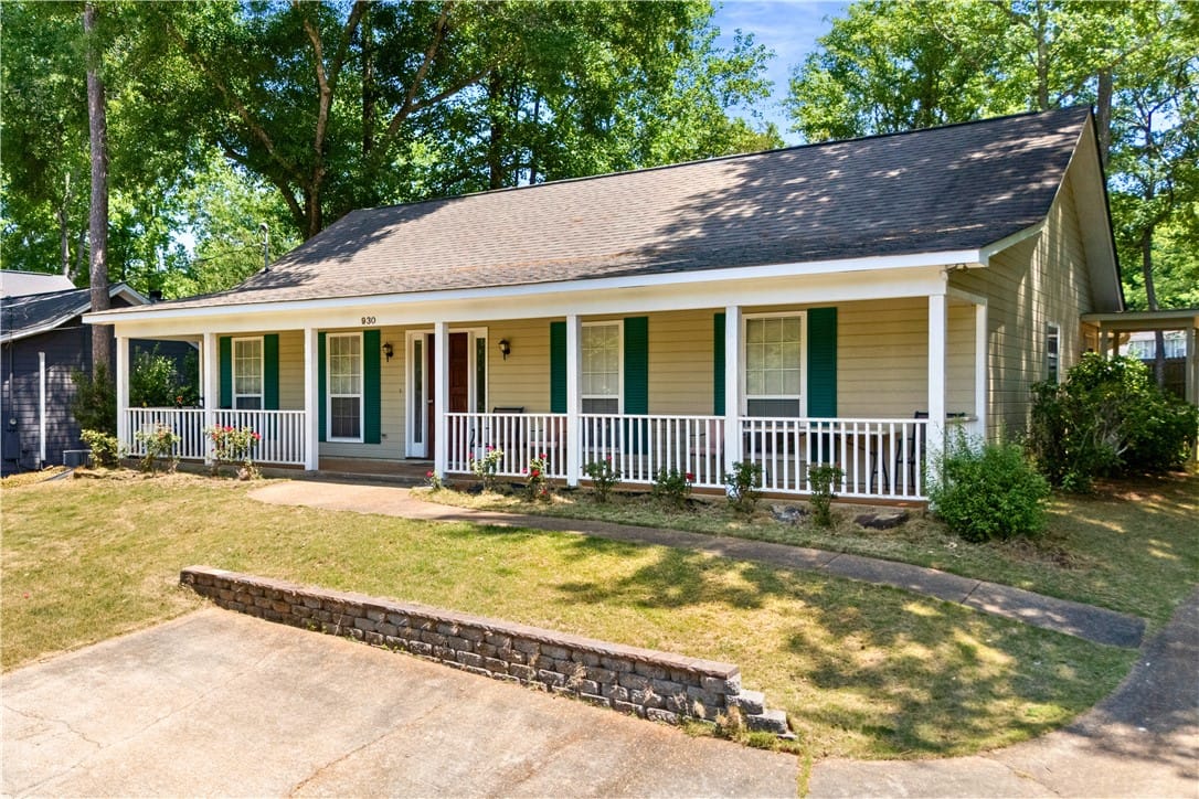 930 Sanders Street, Auburn, AL, 36830 — Photo 2
