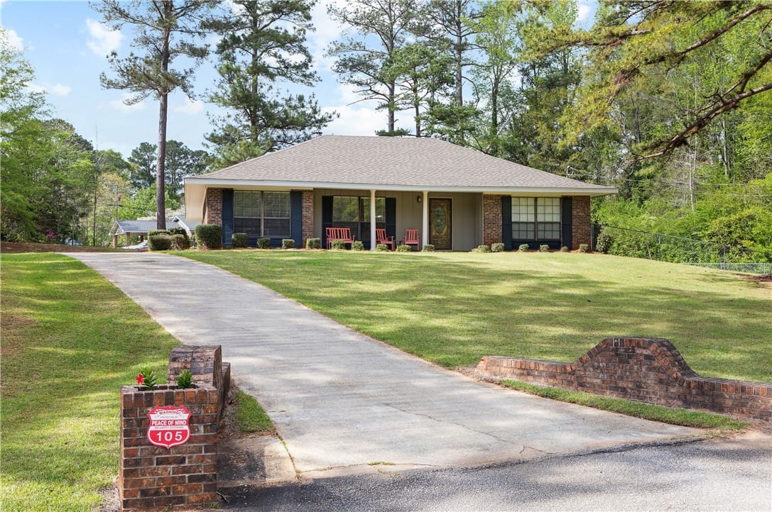 105 Rebel Road, Valley, AL, 36854
